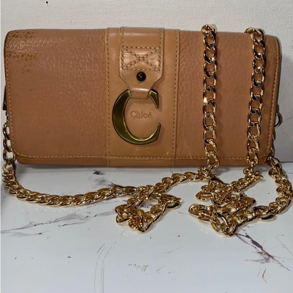 Chloe C Logo Leather Bifold Long Wallet